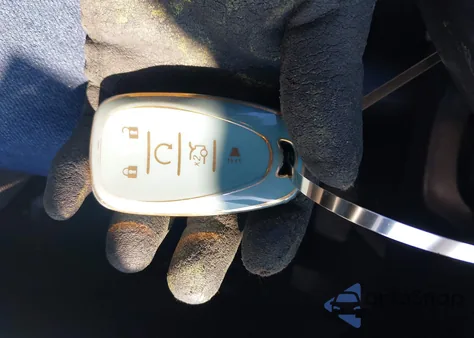 2018 Chevrolet Equinox Lt z USA, uszkodzony, nr VIN 3GNAXSEV9JL339349